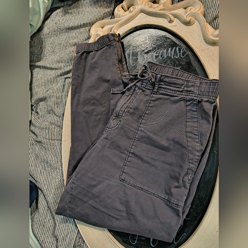 Sonoma Women's Gray Cargo Pants